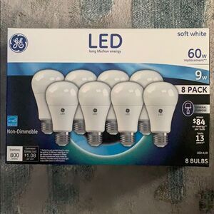 GE Lighting LED A19 Light Bulb with Medium Base,l